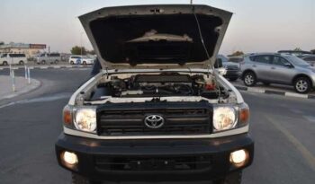 2015 TOYOTA LAND CRUISER 10 seats full