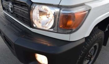 2015 TOYOTA LAND CRUISER 10 seats full