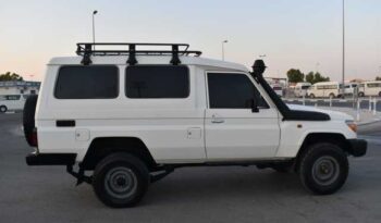 2015 TOYOTA LAND CRUISER 10 seats full