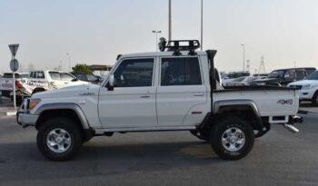 2016 TOYOTA LAND CRUISER DOUBLE CABIN full