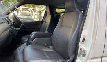 2013 TOYOTA HIACE full