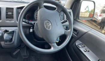 2013 TOYOTA HIACE full