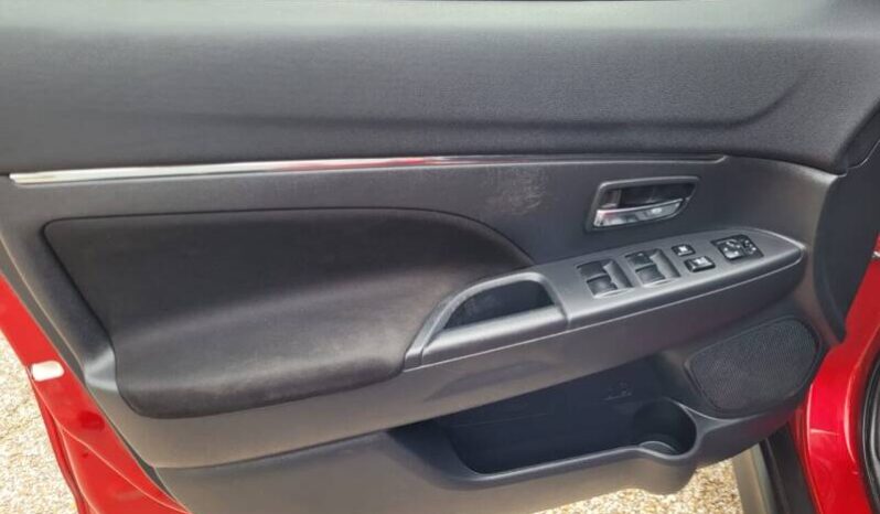 2020 Mitsubishi Outlander Sport full