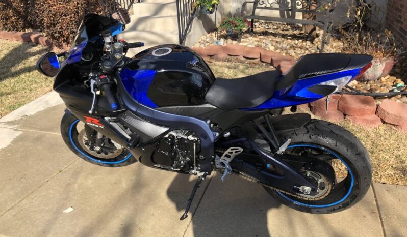 2011 Suzuki GSX-R750 full