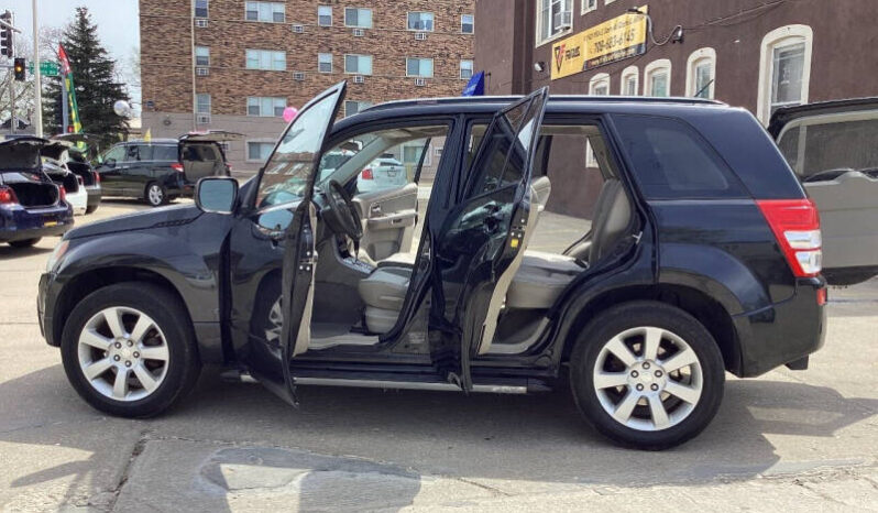 2012 Suzuki Grand Vitara full