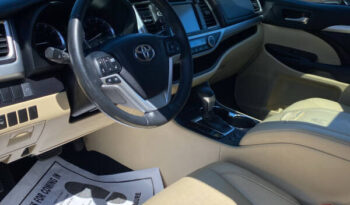 2015 Toyota Highlander full