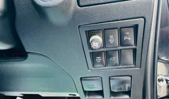 2015 Toyota Fortuner full