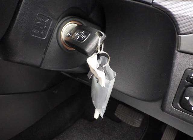 2015 Mitsubishi Pajero full