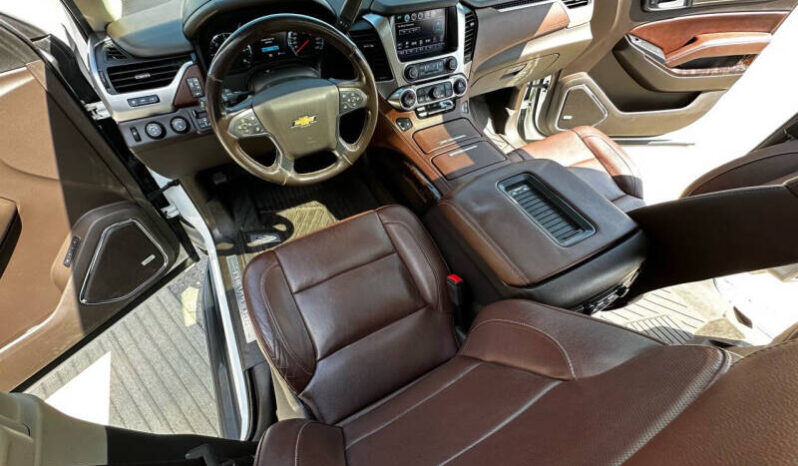 2018 Chevrolet Suburban full