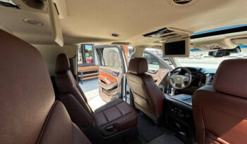 2018 Chevrolet Suburban full