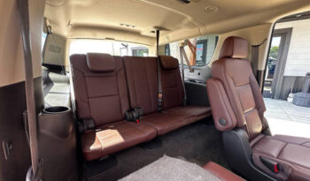 2018 Chevrolet Suburban full