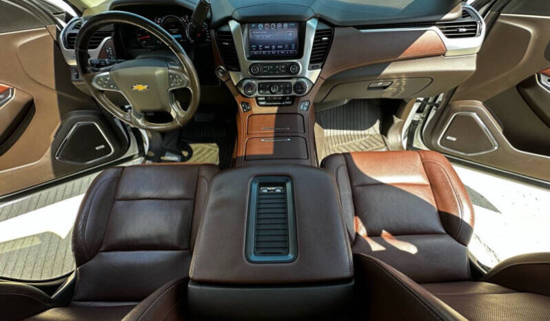 2018 Chevrolet Suburban full
