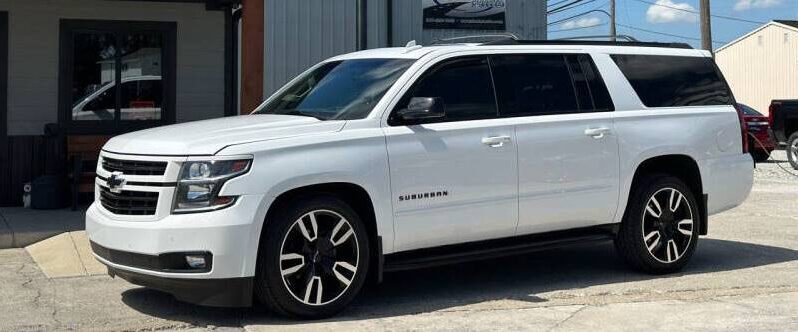 2018 Chevrolet Suburban full