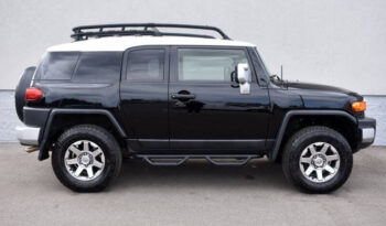 2014 Toyota FJ Cruiser full