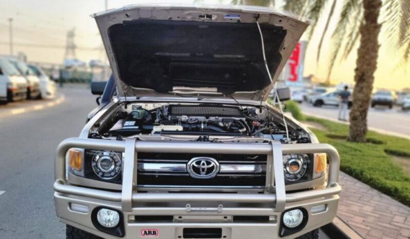 2018 Toyota Land Cruiser full