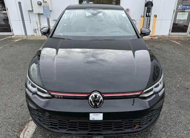 2024 Volkswagen Golf GTI full