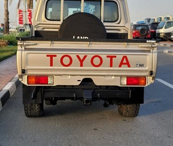 2018 Toyota Land Cruiser full