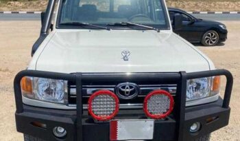 2015 TOYOTA LAND CRUISER full